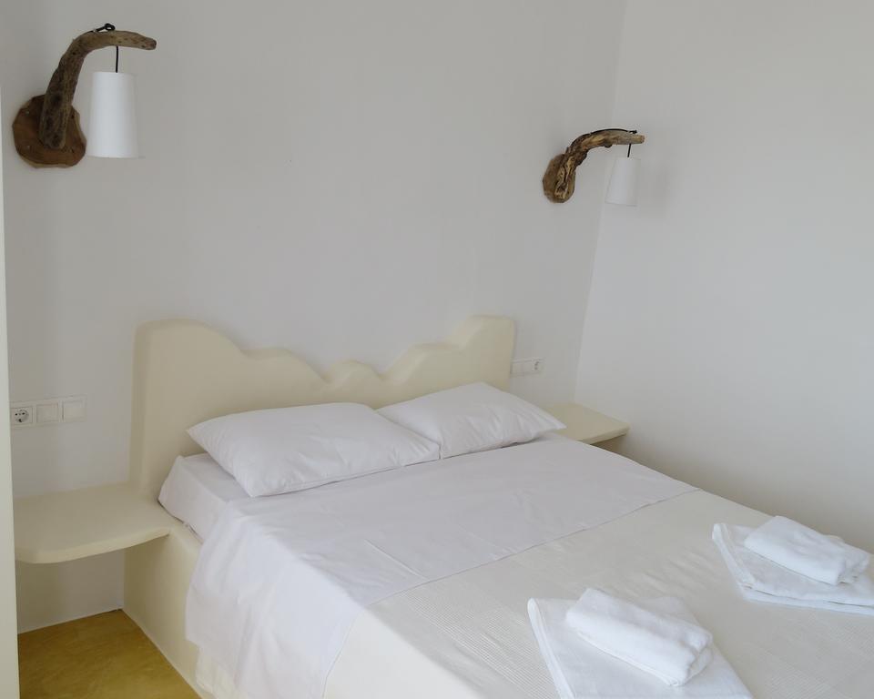 Christina'S House Apartment Koufonisia Стая снимка