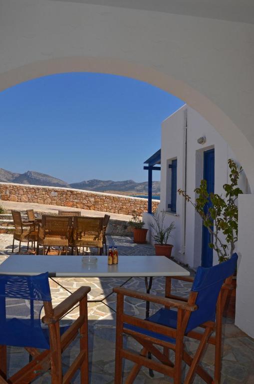 Christina'S House Apartment Koufonisia Стая снимка